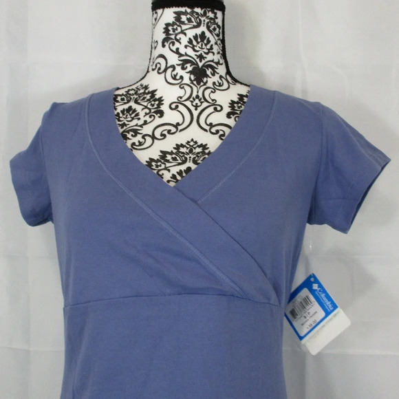 COLUMBIA Short Sleeve Top NWT Size Small Petite - Picture 2 of 7